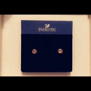 COPY - COPY - COPY - Rose gold swarovski crystal earrings with box